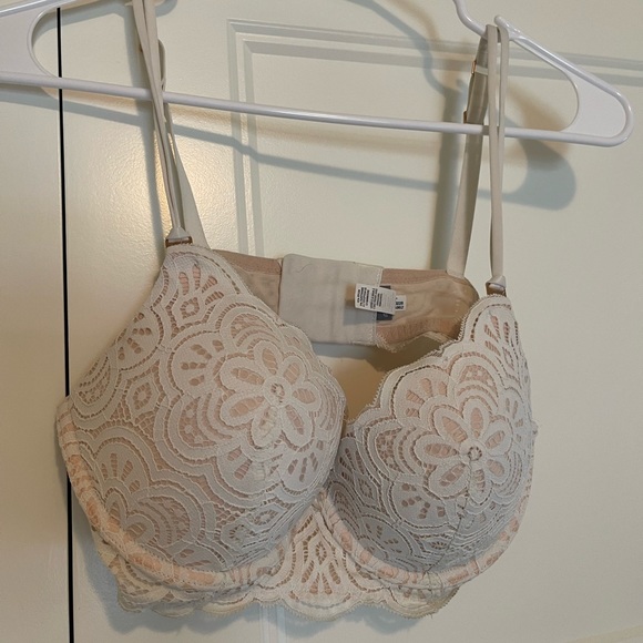 Aerie 36C bra - Picture 2 of 3